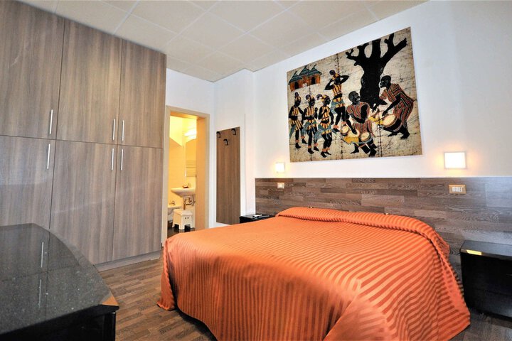 Room 62 of 151