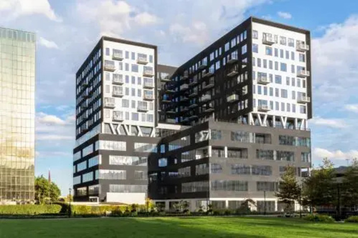 Photo of Stay Alfred at 80 on the Commons