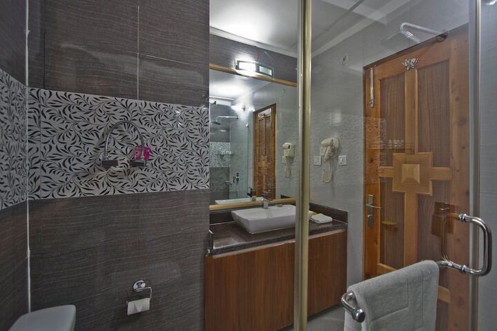 Bath Interior