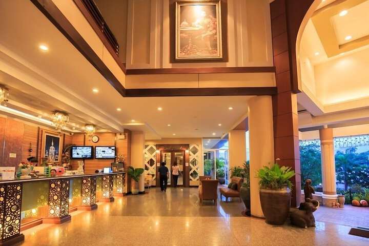 Hotel Interior 4 of 35