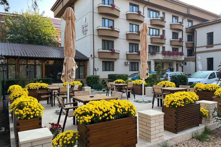 Hotel Mara