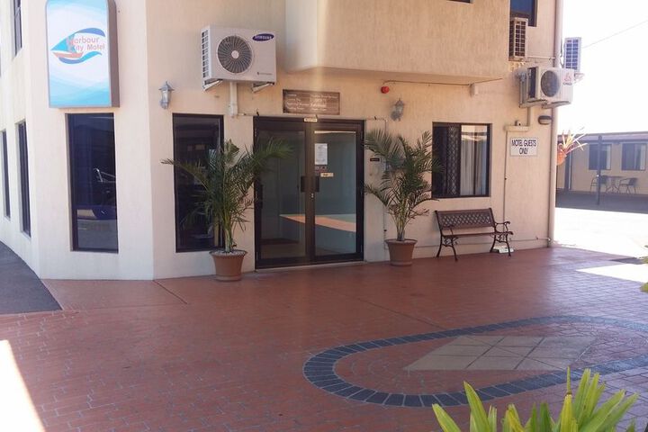 Hotel 18 of 29