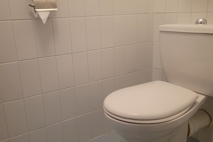 Room 46 of 62