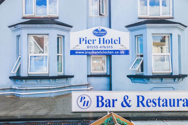 OYO Pier Hotel