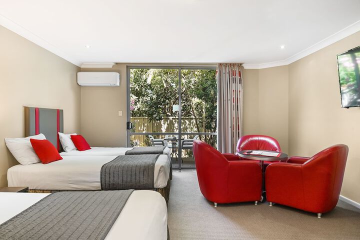 Room 21 of 72