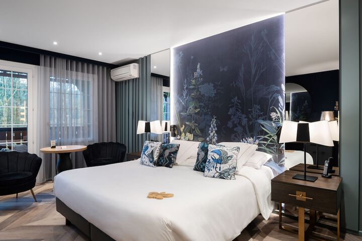 Room 41 of 204
