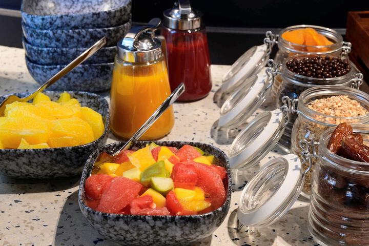 Breakfast/Coffee Service 21 of 48