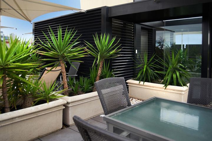 Terrace/Patio 21 of 33