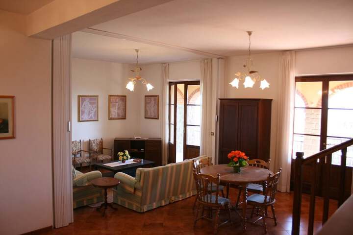 Room 17 of 20