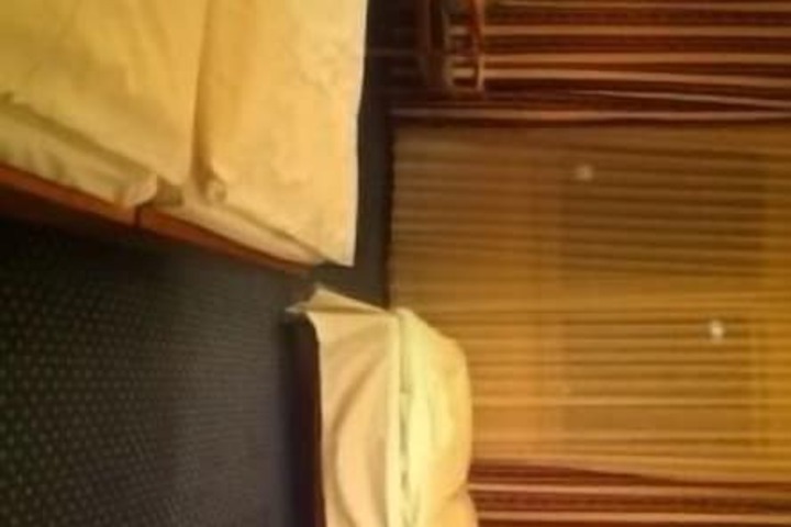 Room 7 of 31