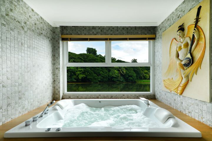 Spa 19 of 56