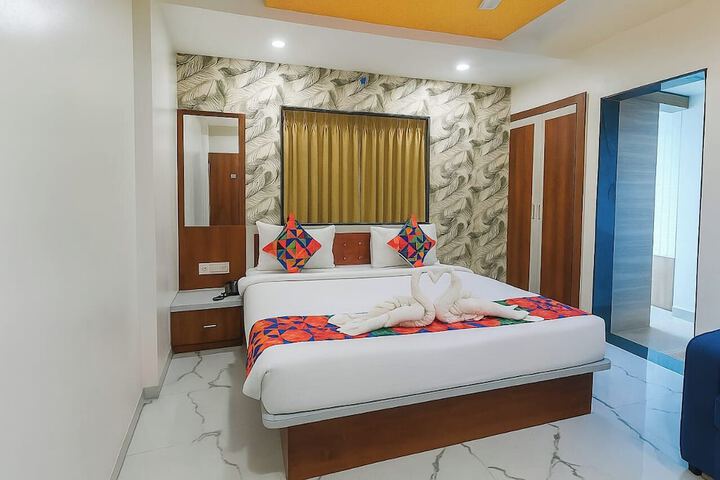 Room 16 of 26