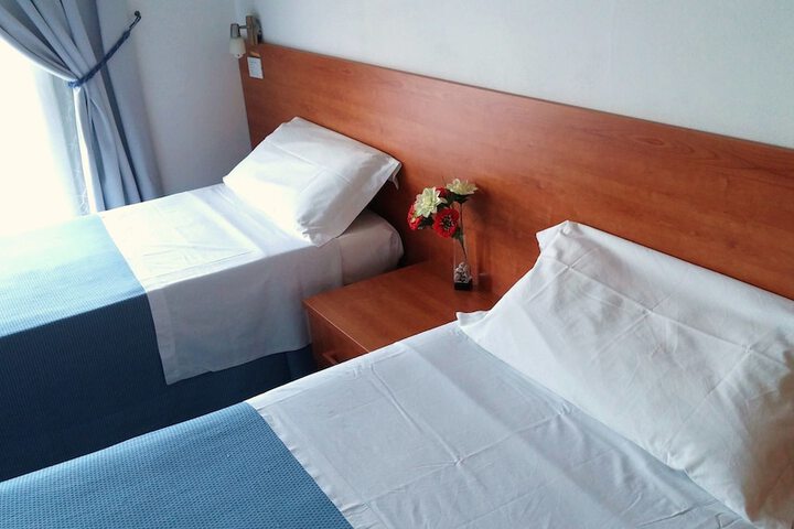 Room 76 of 170