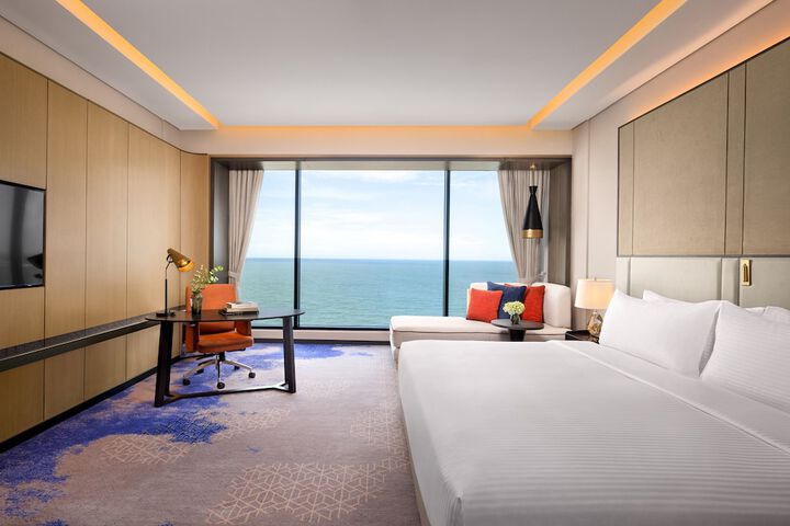 Room 29 of 90