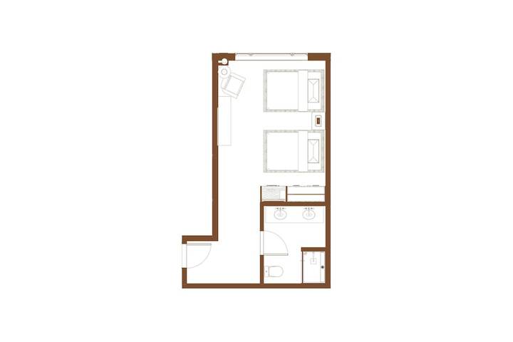Room 26 of 137