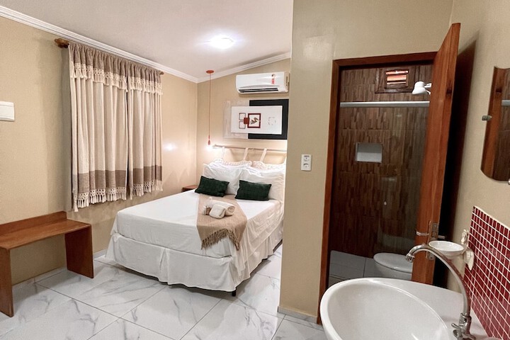Room 42 of 72