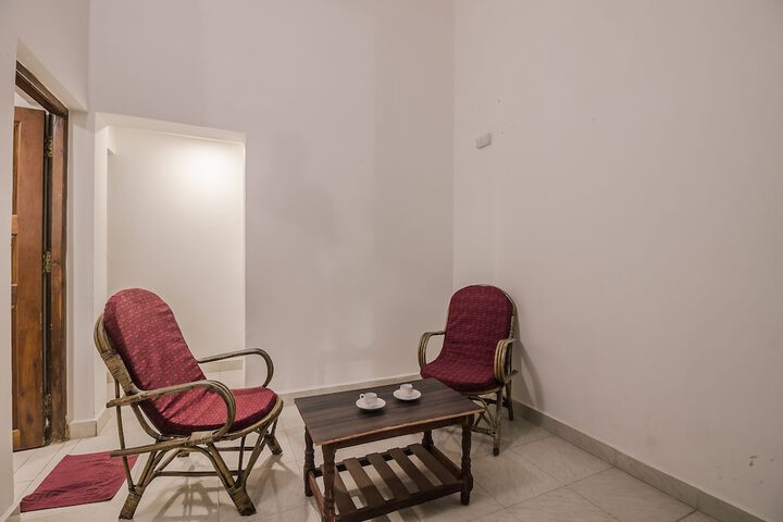 Room 2 of 19