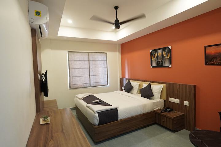 Room 41 of 63