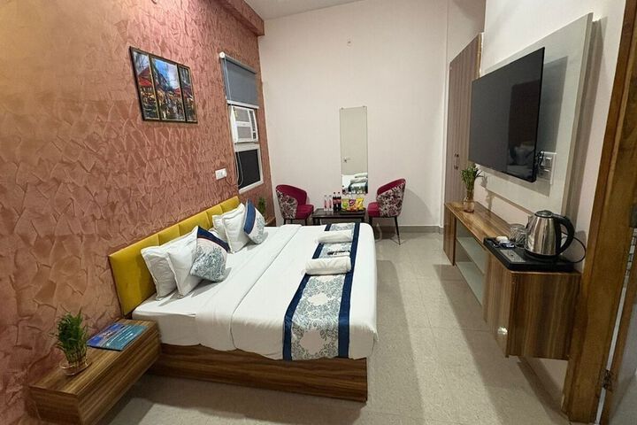 Room 10 of 48