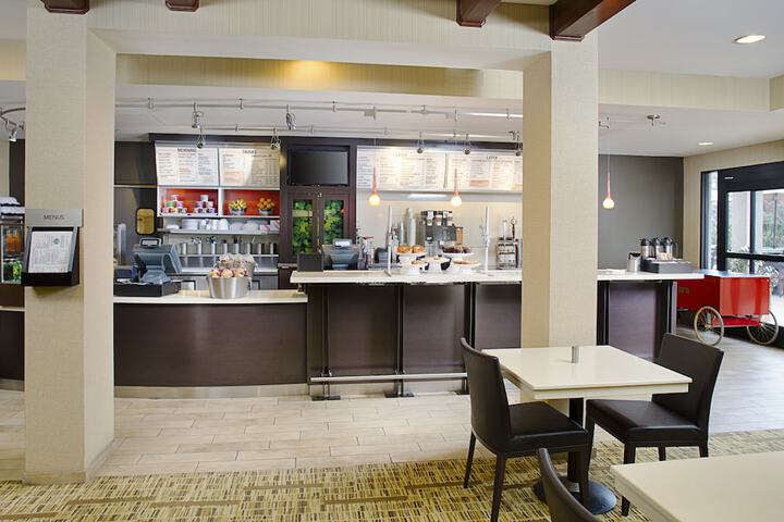 Breakfast area