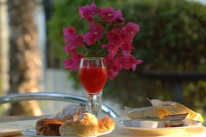 Breakfast meal