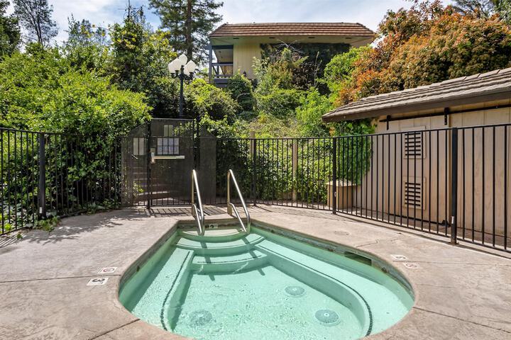 Pool 48 of 62