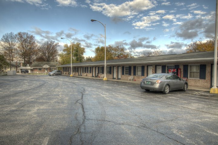 Property Grounds 33 of 46