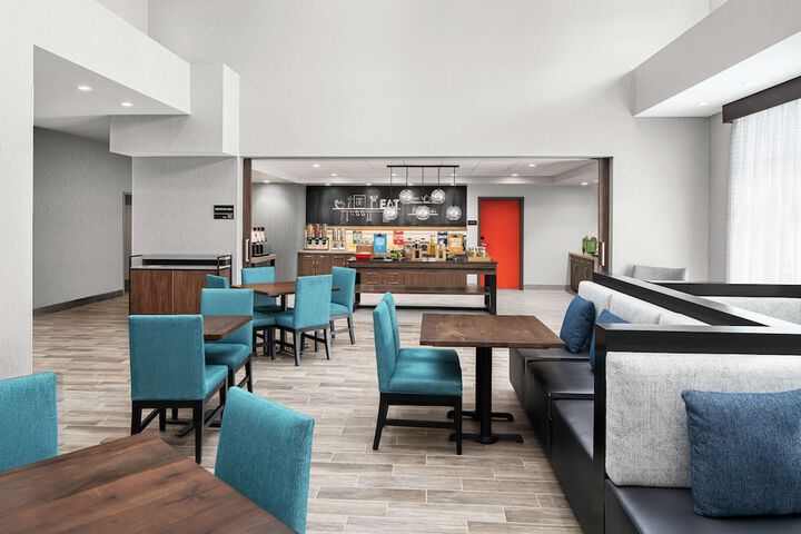 Breakfast/Coffee Service 42 of 52