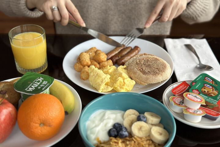 Breakfast/Coffee Service 137 of 140