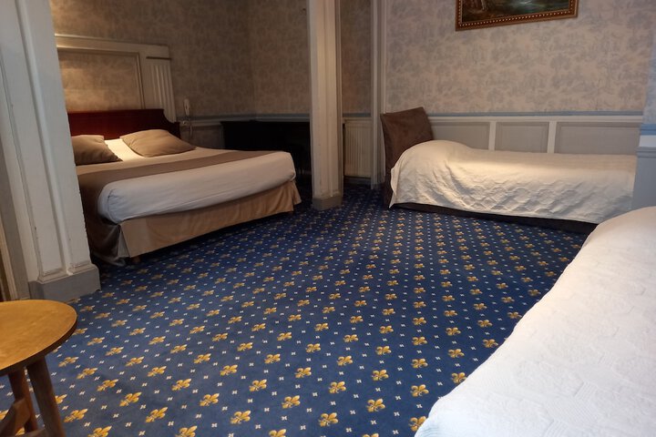 Room 17 of 54