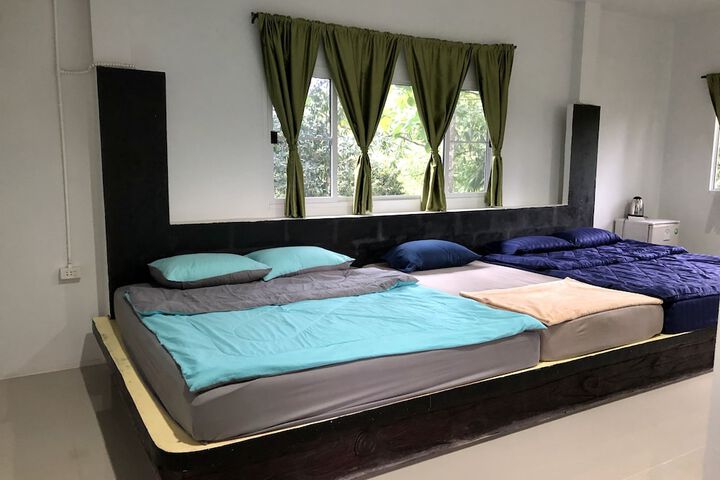 Room 14 of 47