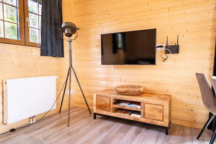 Room 6 of 40