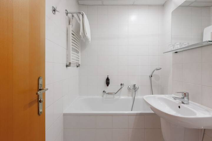 Room 14 of 44