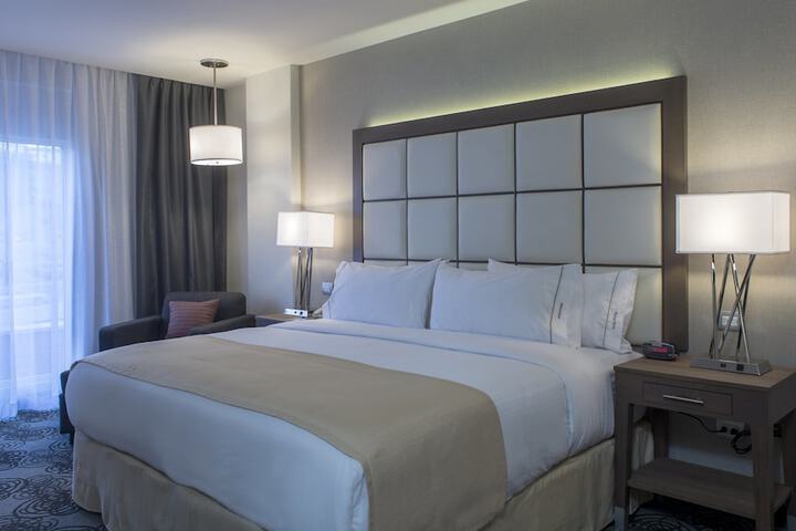 Room 14 of 57