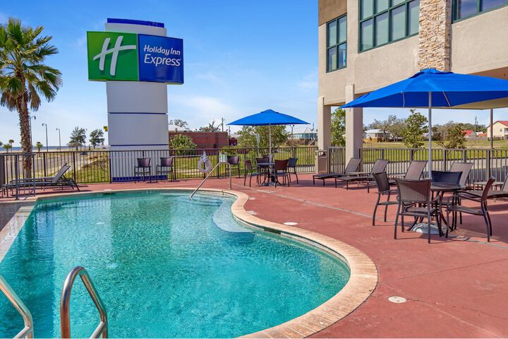 Outdoor banquet area