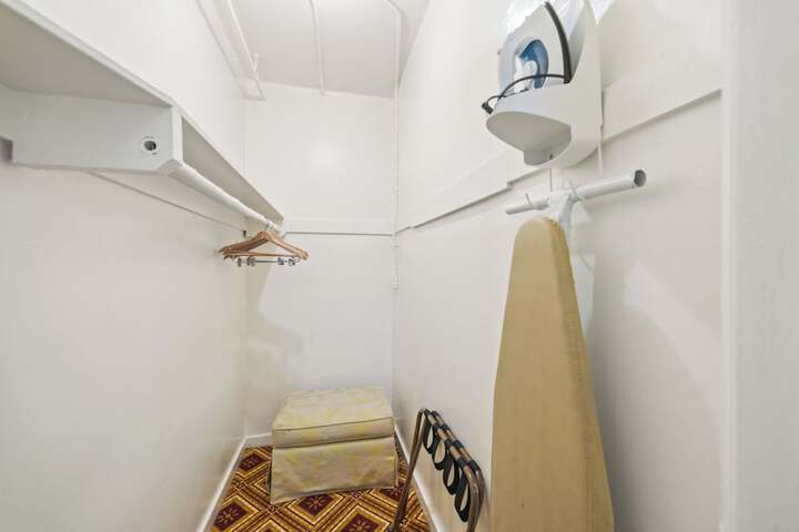 Quadruple with Double Bed (8 of 22)