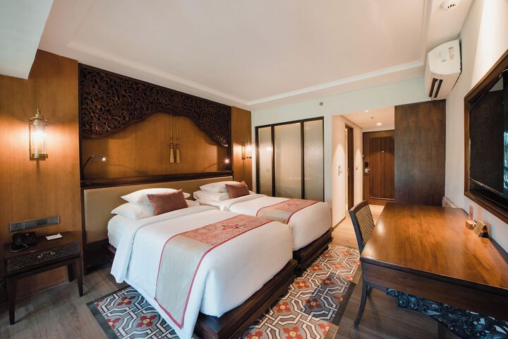 Room 20 of 192