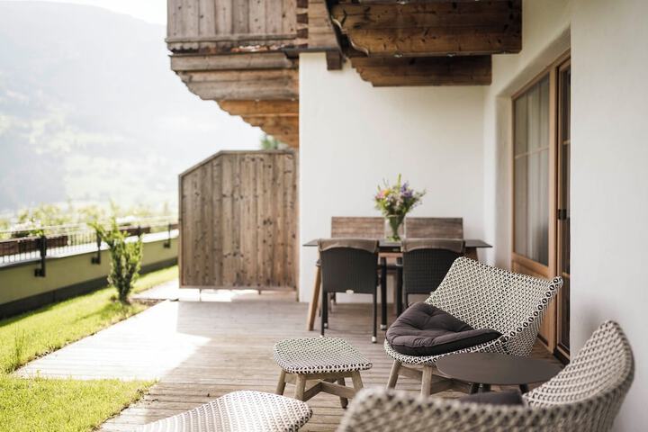 Terrace/Patio 70 of 159