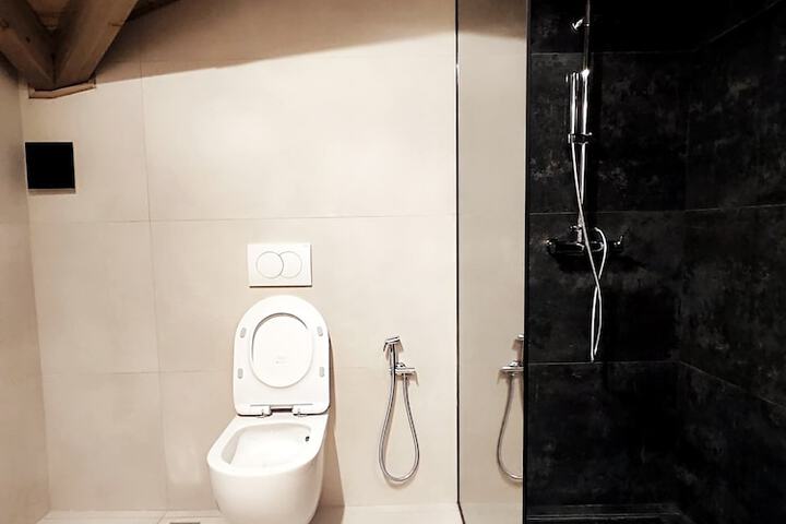 Room 40 of 44