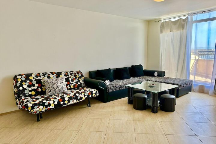 Room 26 of 151