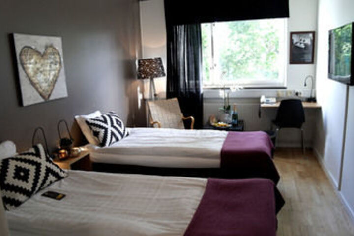 Room 36 of 82
