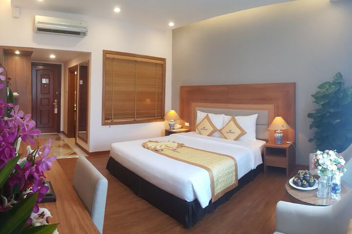 Room 9 of 59