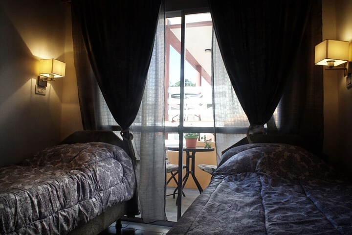 Room 14 of 31