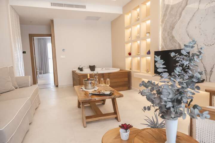 Room 20 of 92