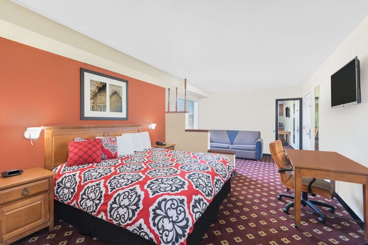 Room 120 of 128