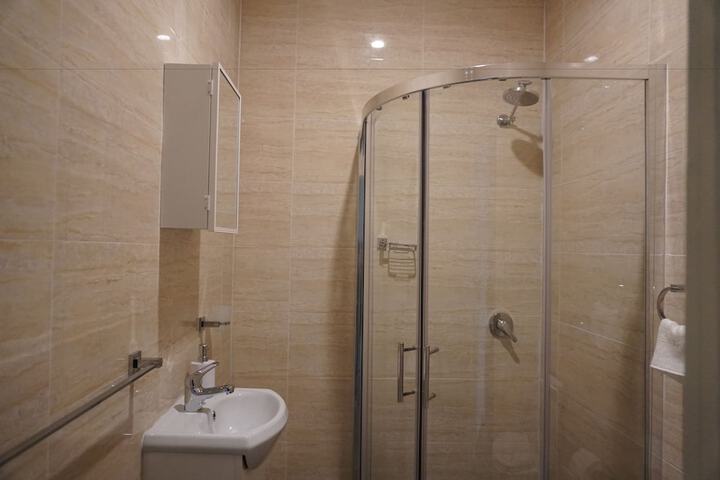 Room 17 of 20