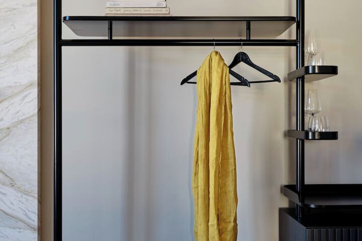 Room 71 of 206