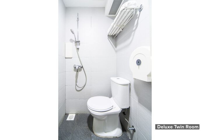 Clean Restrooms