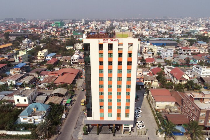 Hotel 79 of 87