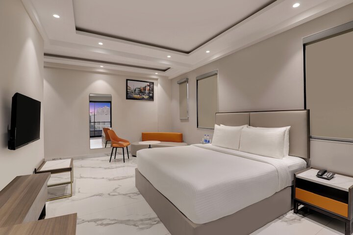 The Hoften Sukh Vasa Sector 51 & Golf Course Ext Road
